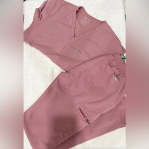 Figs scrub top and pants